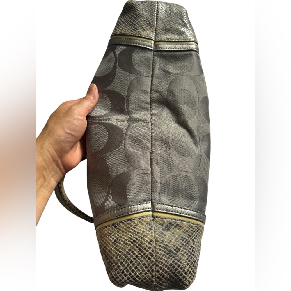 Coach Gray Ashley Signature Spectator Opt Art Snake Skin Trim Shoulder Handbag - Picture 10 of 10